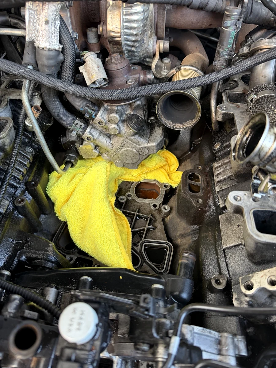 BMW diesel engine timing chain repair
